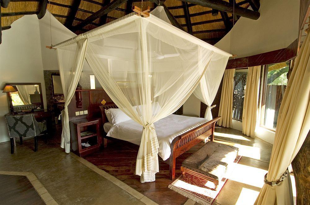 Sanctuary Sussi & Chuma Villa Livingstone Buitenkant foto